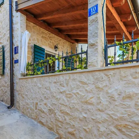 Primabella Primošten