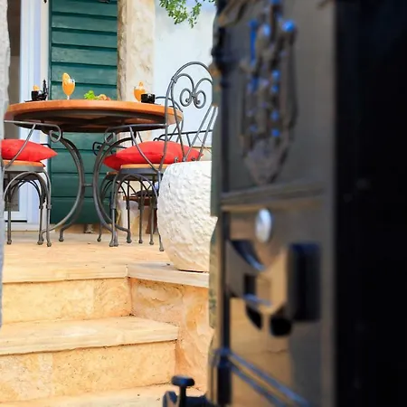 Primabella * Primošten