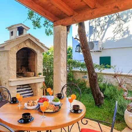 بيت للعطل Primabella