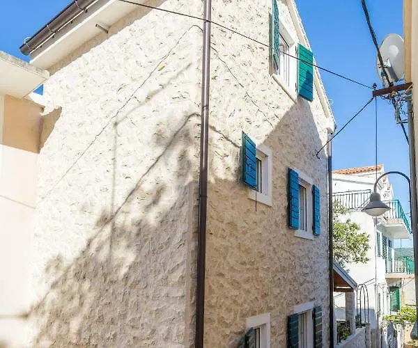 Primabella 別荘 プリモシュテン